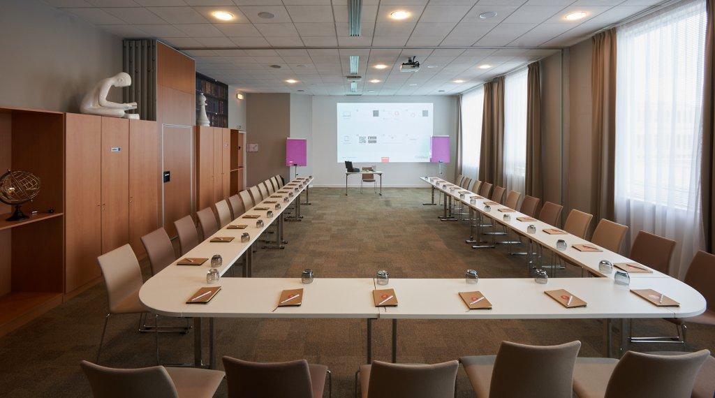 Best Western Plus Paris Saclay Bagian luar foto